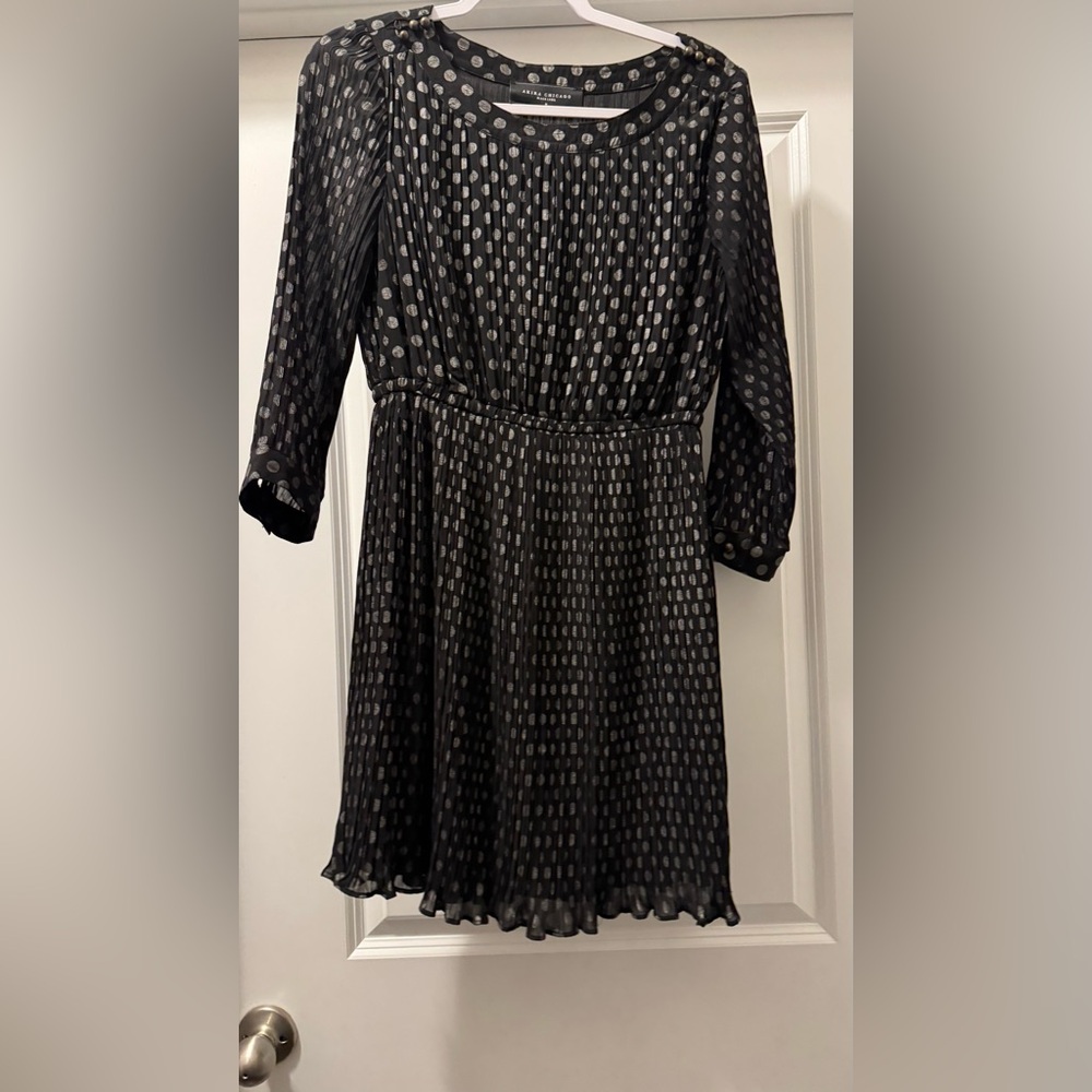 AKIRA Elegant Black Dress with Metallic Highlights